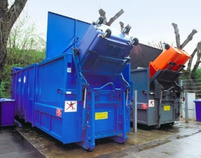 Avermann portable compactor with bin lift
