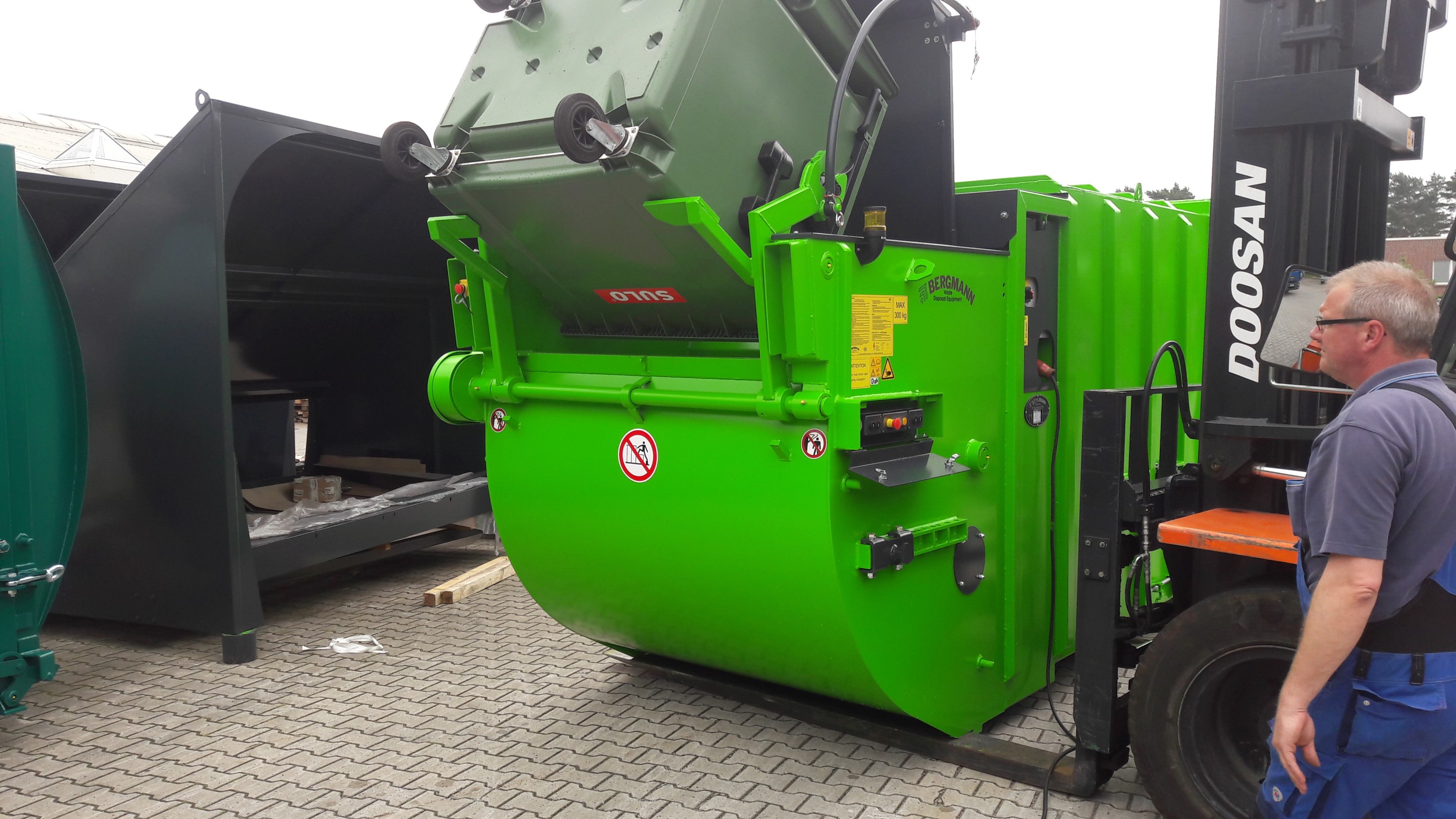 Bergmann MPB 405 Wet Waste Compactor Kenburn Waste Management