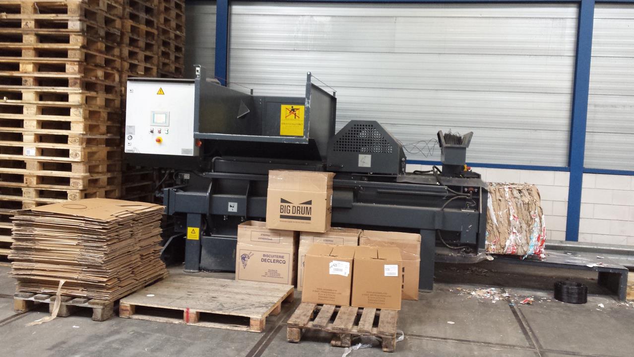 Bramidan HC30 horizontal baler