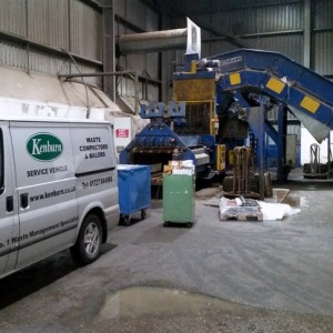 Avermann AVOS 1810 horizontal baler - Kenburn