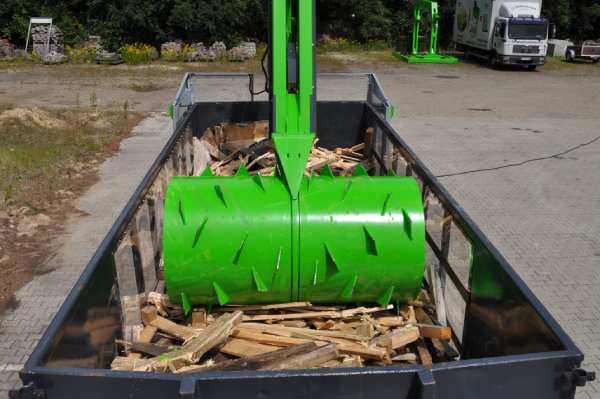 bjrp-compacting wood