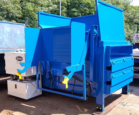 Kenburn Select KS250 Static Compactor with bin Lift